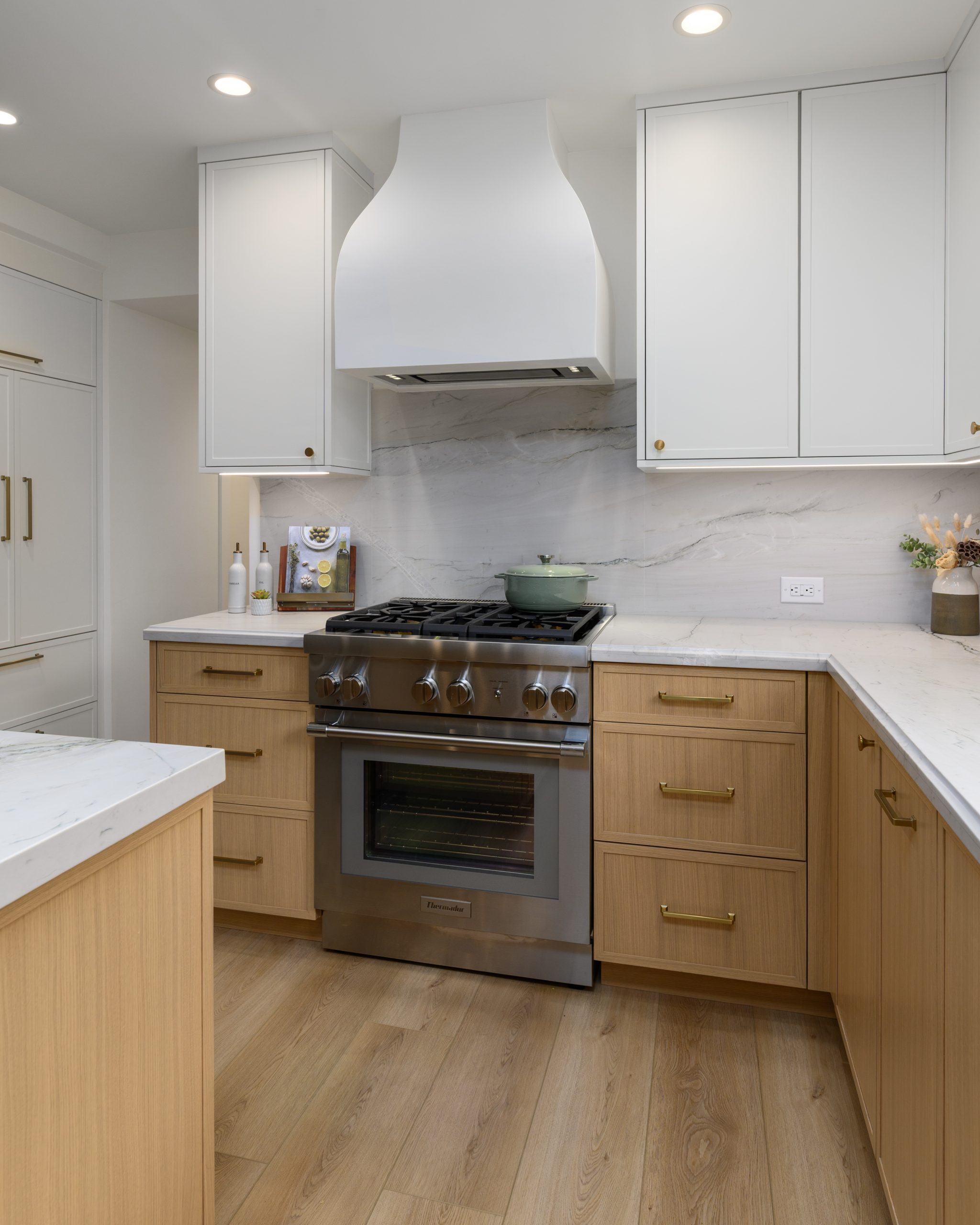 Simple+Serene Range 2.NEF